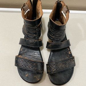 Black Bed Stu Artemis Multi-Strap Sandals